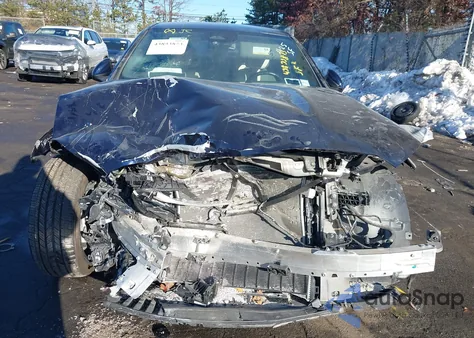 2022 Mercedes-Benz C 300 4Matic z USA, uszkodzony, nr VIN W1KAF4HB3NR020896